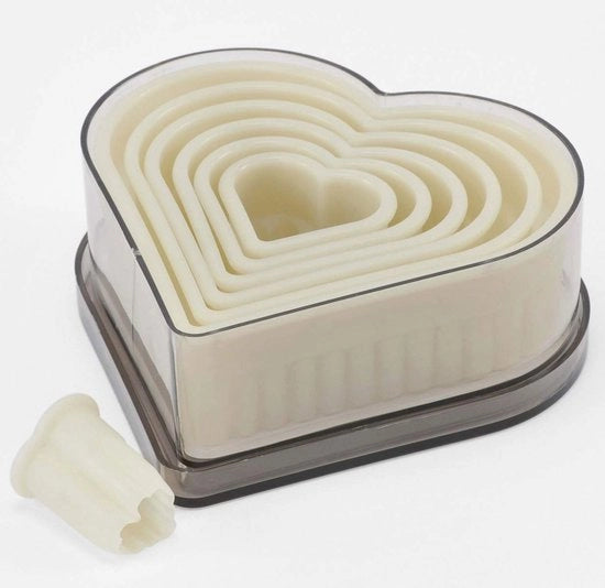Set di stampi a forma di biscotto in nylon, cuore, ondulato, bianco, diametro 2,5 - 11,2 cm, 7 pezzi