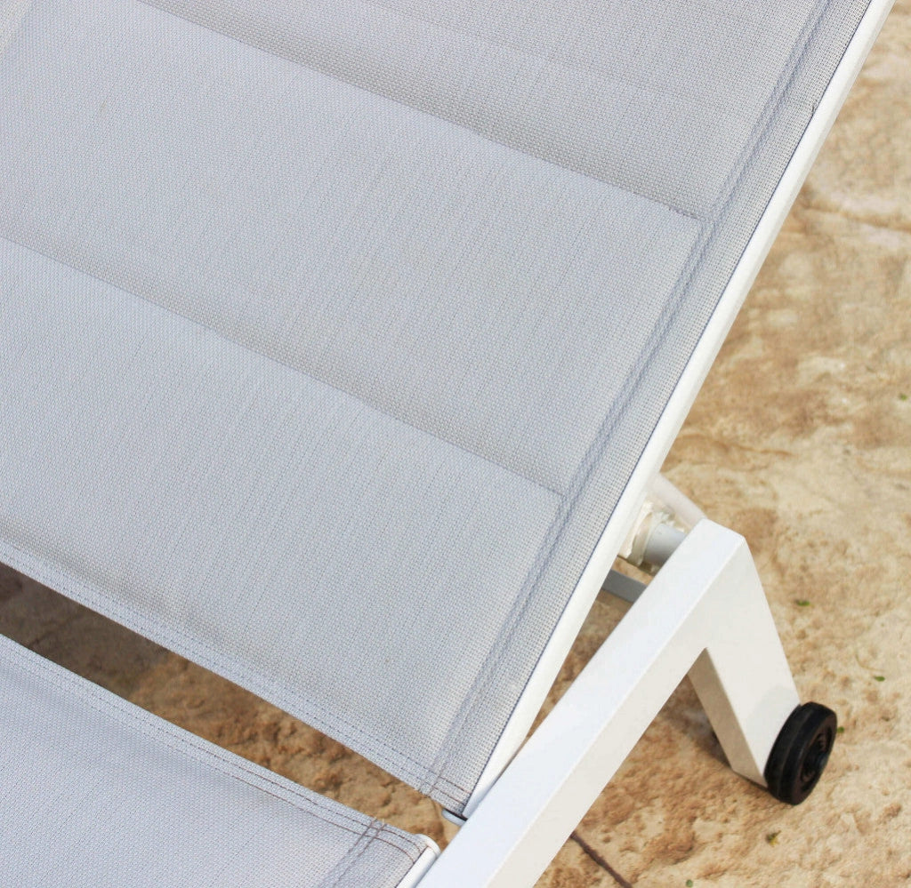 Lettino Prendisole da Giardino Formentera Impilabile 198x61x34/95 h cm in Alluminio Bianco
