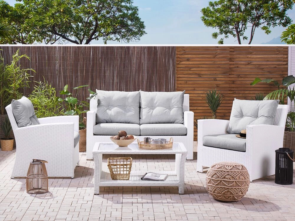 Set divano da giardino bianco finto rattan grigio cuscini esterni in vimini set di conversazione