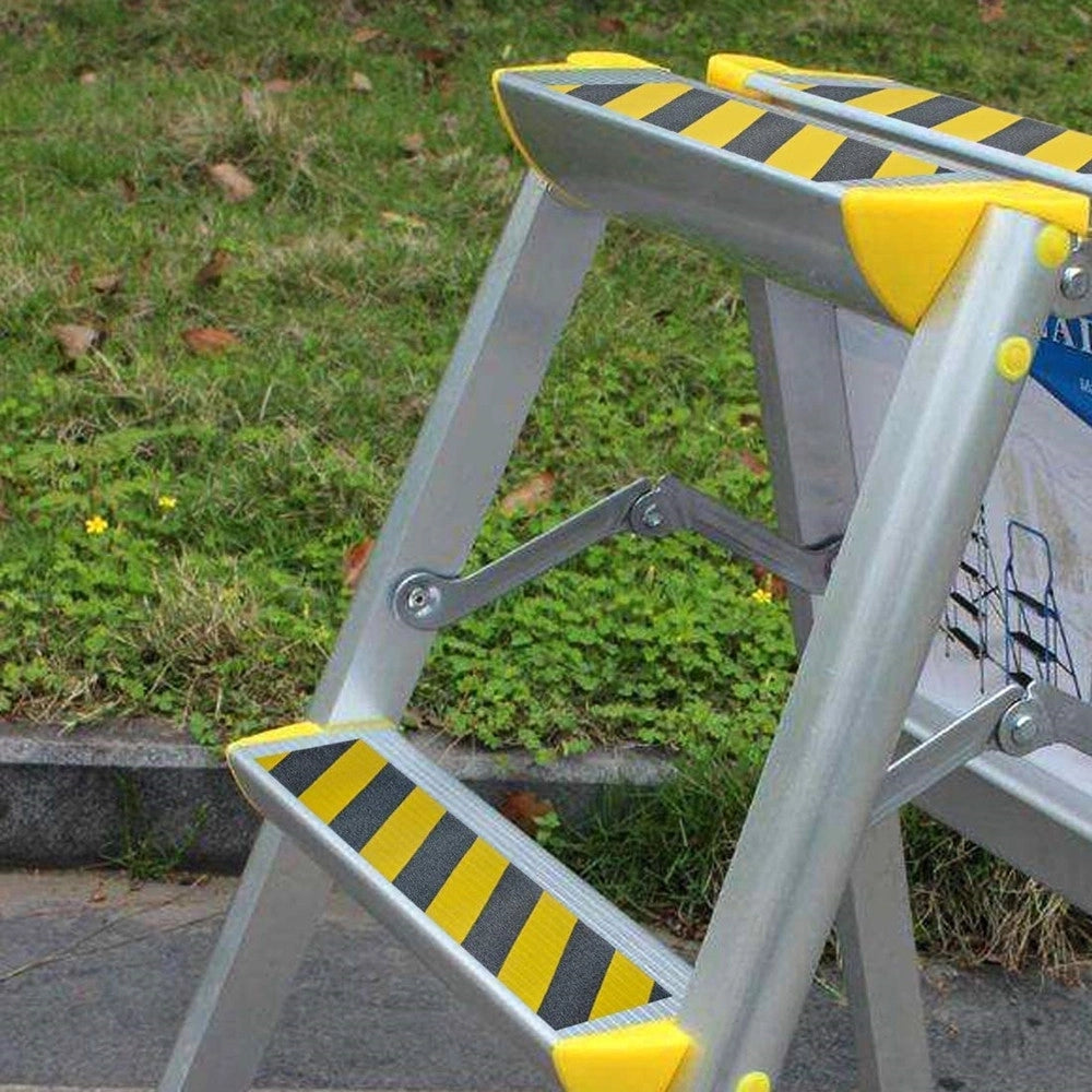 Trade Shop - Nastro Antiscivolo Alta Resistenza Sicurezza Antiattrito Battistrada 2,5cmx5mt Nero/giallo -