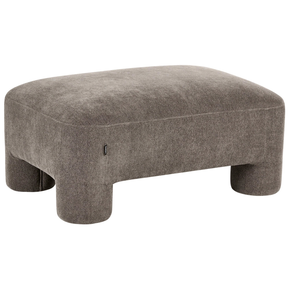 Rivestimento in tessuto marrone ottomano texture morbida gambe cilindriche stile organico