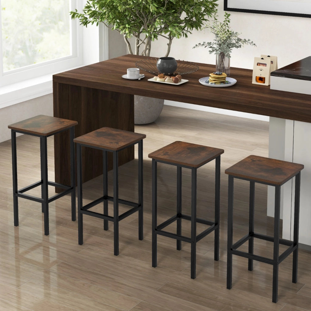 Set di 4 sgabelli da bar con gambe in metallo e poggiapiedi, Sgabelli da bar di 65cm industriali per cucina Marrone