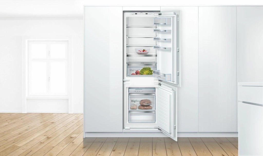 Bosch Serie 6 KIS86AFE0 Frigorifero combinato da incasso 177.2 x 55.8 cm cerniera piatta Classe E