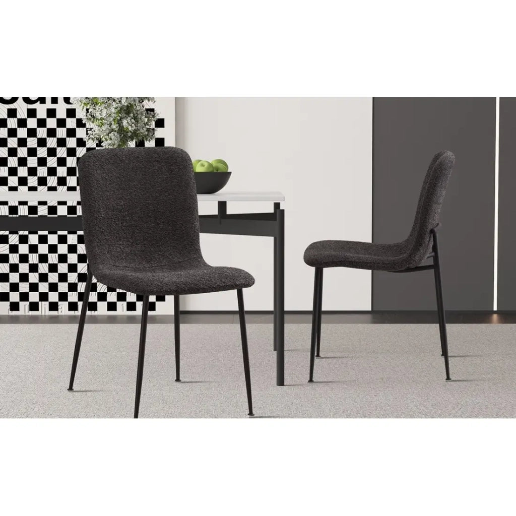 Sedia ALICE – Tessuto bouclé grigio e gambe in metallo nero – Eleganza e comfort moderno