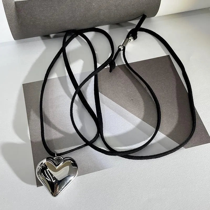 Collana con ciondolo a forma di cuore fatta a mano, regalo di Natale o compleanno.