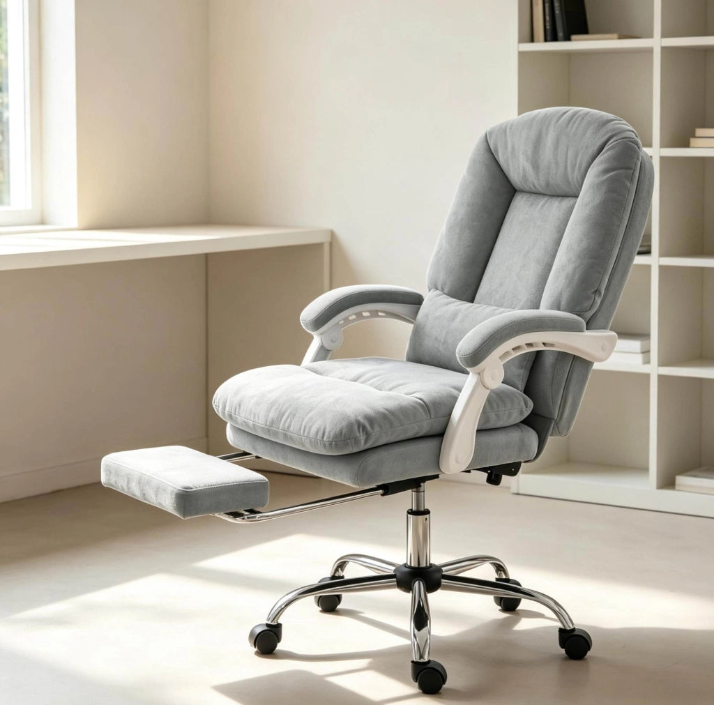 Sedia da ufficio ergonomica in velluto grigio con poggiapiedi
