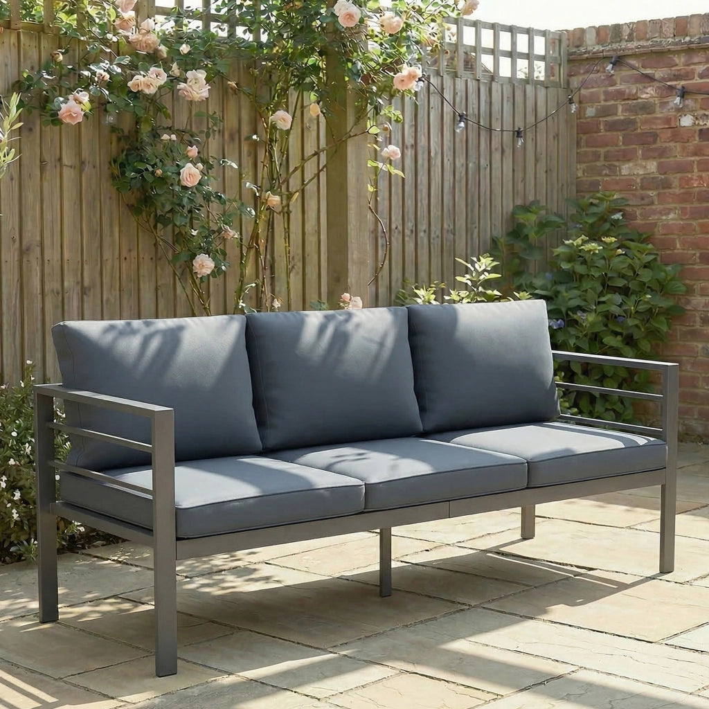 Divano da Giardino 3 Posti con Cuscini per Seduta e Schienale, in Alluminio, 185x66x64 cm, Grigio