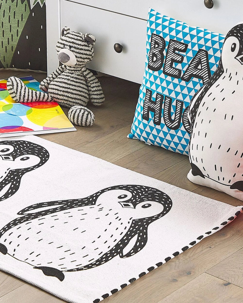 Tappeto a pelo corto bianco e Nero con stampa pinguino 60 x 90 cm per la sala giochi dei bambini