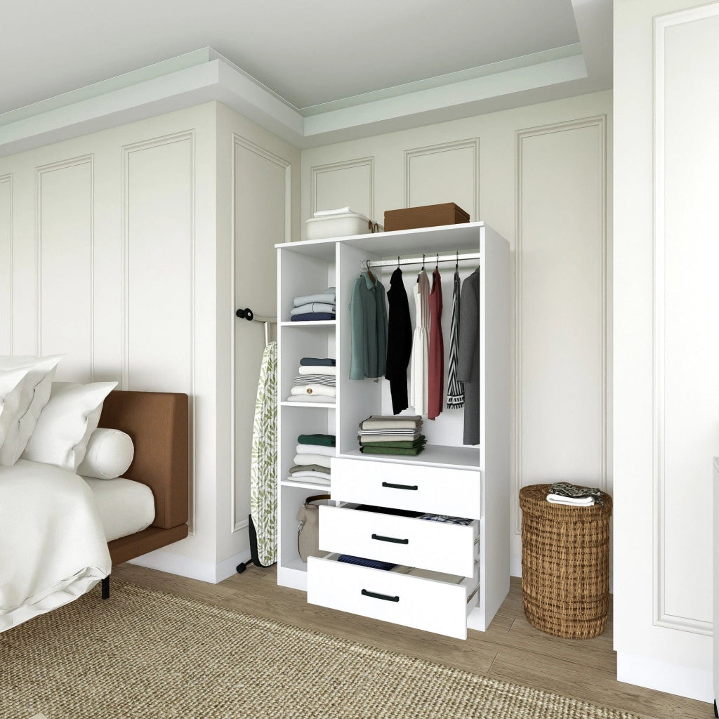 Armadio Camera da Letto Valdengo, Guardaroba 3 Ante 3 Ripiani, 90x47 cm Bianco