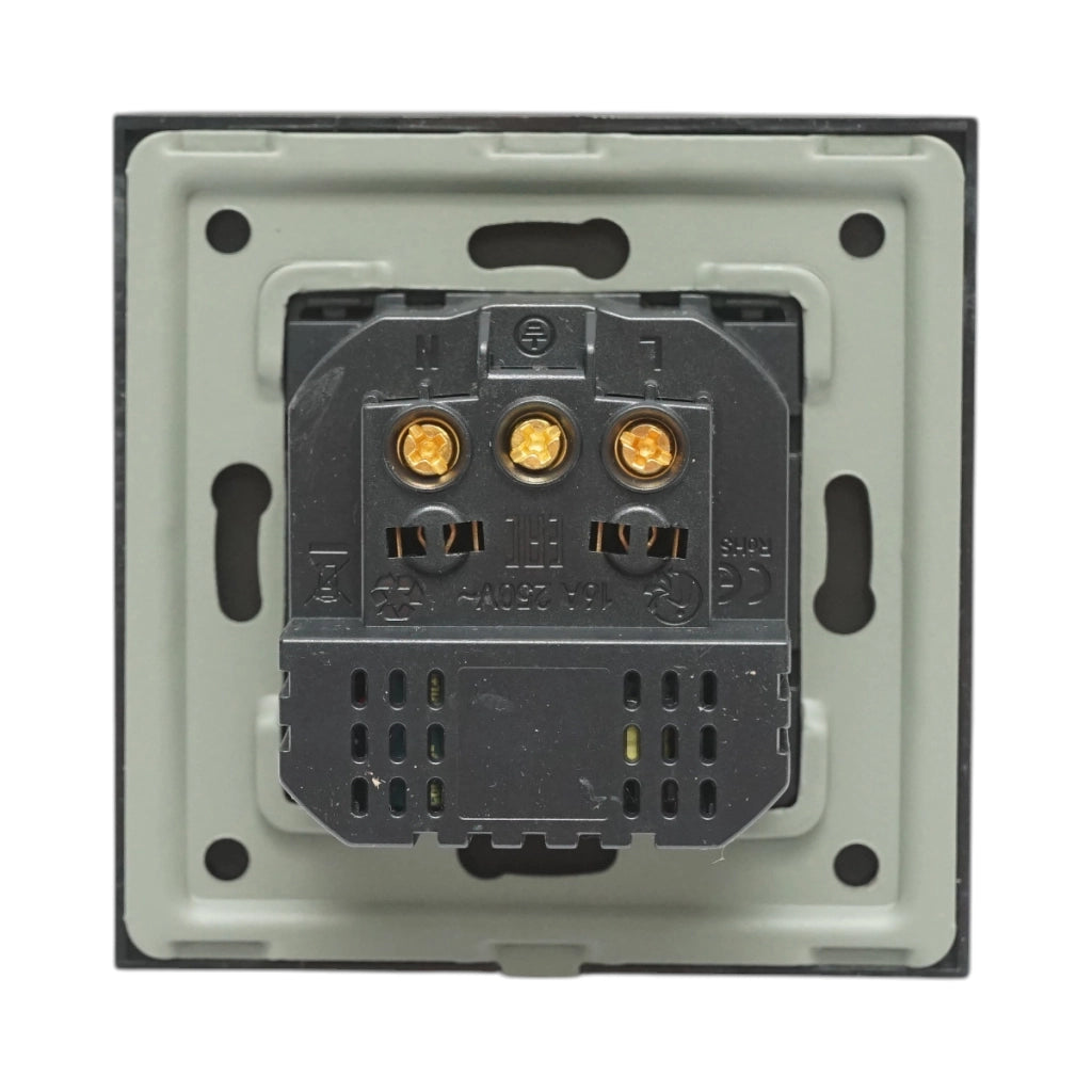 Presa Schuko nera 220V, 16A, 2xUSB A+C 20W ricarica rapida, cornice in vetro 86x86x34mm