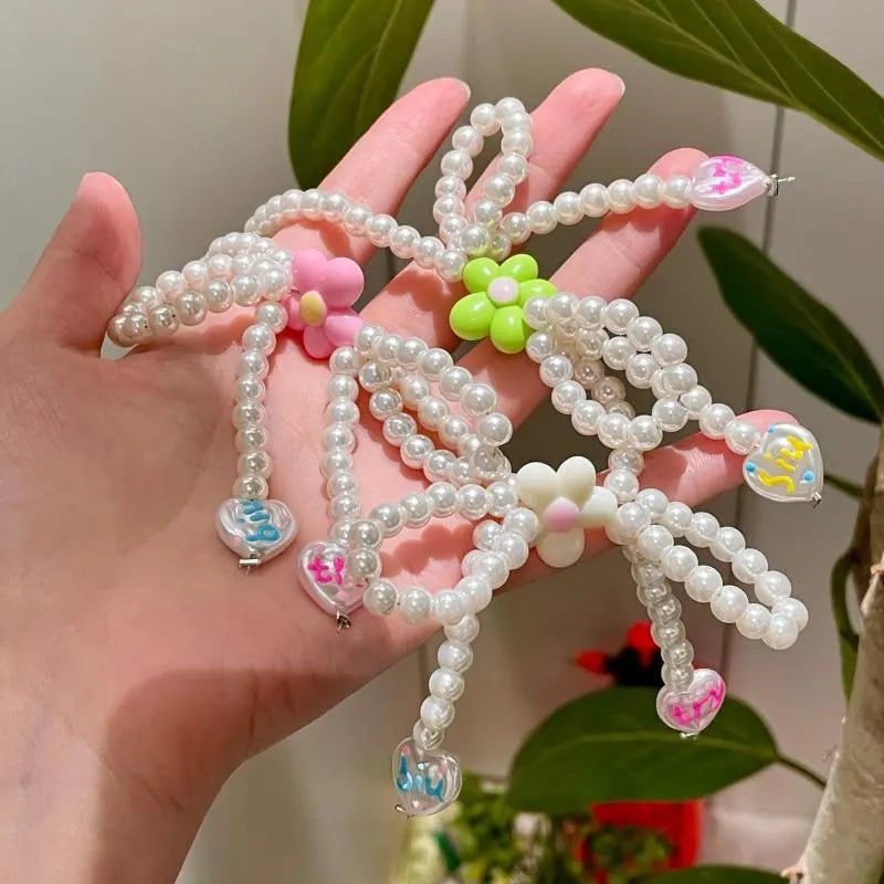 Collana di perle e perline fatta a mano: gioielli in stile girlcore ispirati al mare
