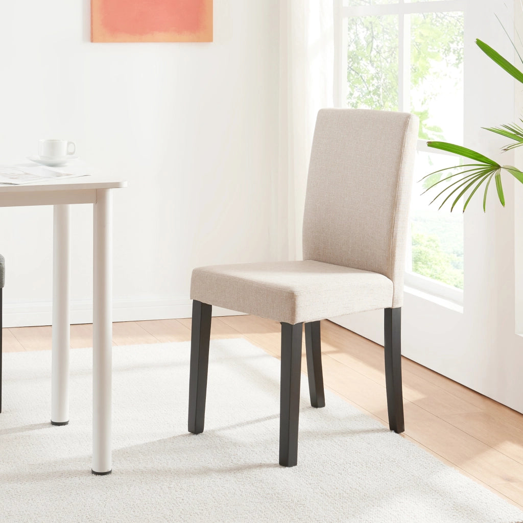 Set Hamburg di 4 Sedie Imbottite da Sala con Rivestimento in Tessuto Beige [en.casa]