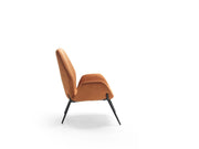 Poltrona Brandy di Design Contemporaneo - Seduta in Velluto Caramello e Struttura in Metallo Verniciato Nero - Comfort Avvolgente