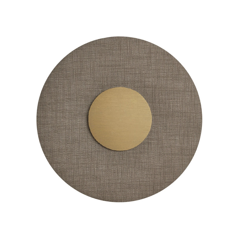 SOLARIS Applique 12W 3000K CRI90 IP20 - Struttura Oro con Paralume Tortora in Tessuto, Lampada da Parete Design - Rossini Group