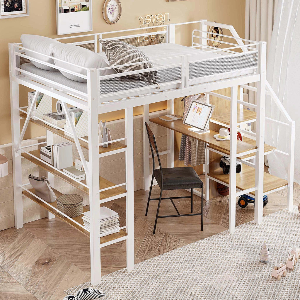 Letto a soppalco 140x200 cm in metallo con scrivania; scaffale a tre livelli e armadio; bianco