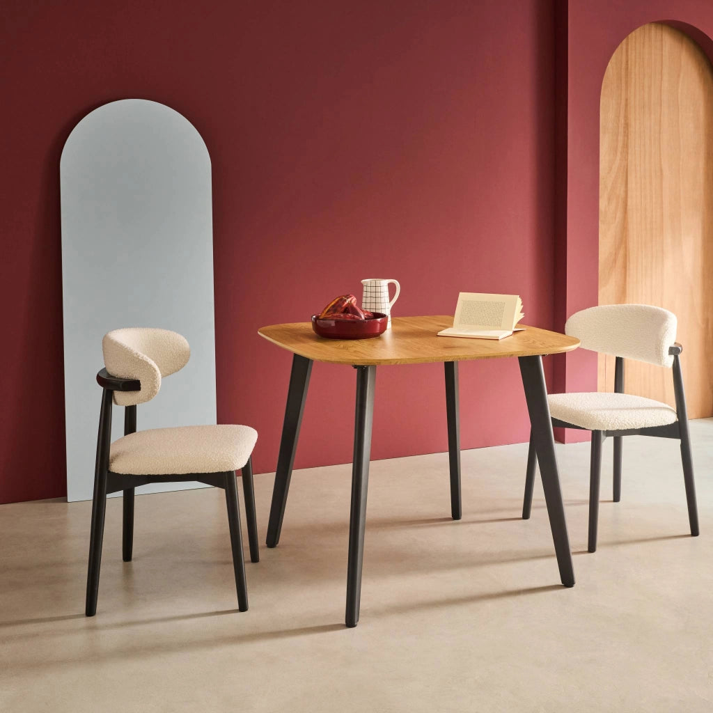 Tavolo da pranzo quadrato effetto legno con gambe in metallo nero 4