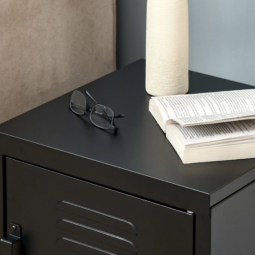 Comodino in metallo con ripiano regolabile e anta a persiana per camera da letto soggiorno ufficio, nero 40 × 40 × 50 cm
