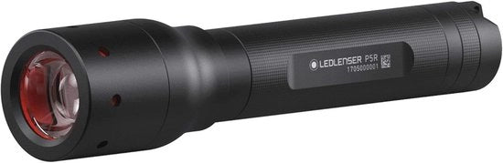 Lampada da tasca compatta LED 420 lumen con batteria ricaricabile Li-ion 14500 - portata 240 m - regolazione di focalizzazione - durata 15 ore - sistema di ricarica magnetico - supporto da muro