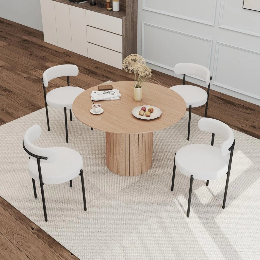 GrandCA HOME Set Tavolo e Sedie da Pranzo: Tavolo da Pranzo Rotondo in Legno da 120 cm + 4 Sedie, Per 4-6 Persone, Marrone Scuro + Grigio