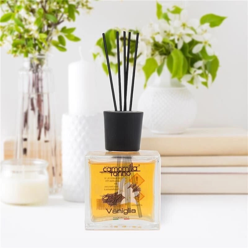 CAMOMILLA TORINO DIFFUSORE PER AMBIENTE CON BASTONCINI ALLA VANIGLIA DA 100 ML