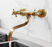 Wandmontaggio 360° Rotativo per Rubinetto da Cucina - Design Retro - Ottone Antico