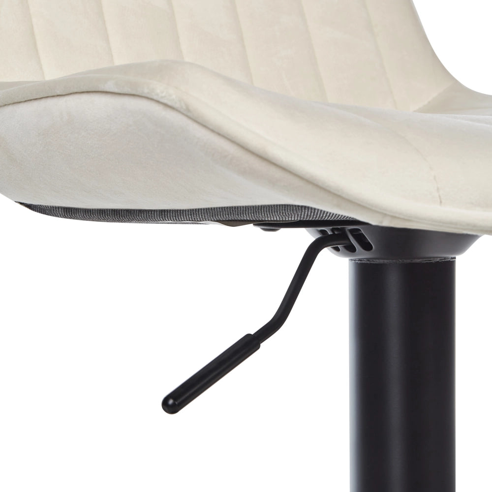 Set di 2 sedie da bar in velluto beige chiaro gambe in acciaio nero senza braccioli set da pranzo salotto soggiorno moderno