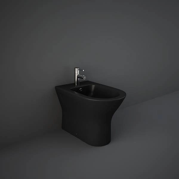 Sanitari filomuro FEELING Rak Ceramics: WC, bidet, copriwater soft-close Nero Opaco