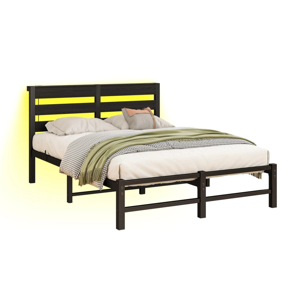 Letto in metallo 120x200 cm con LED RGB e USB