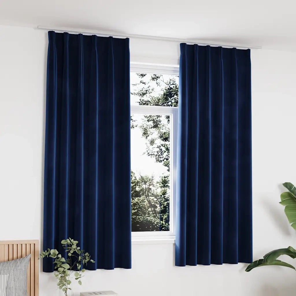 Tende Oscuranti con Ganci 2 pz Blu Scuro in Velluto 140x175 cm 134532