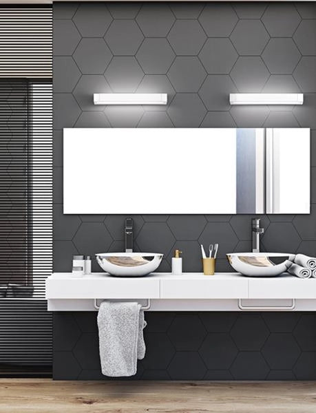 Applique in metallo verniciato bianco Sway 70cm LED 23W CCT 3000K 4000K 6000K 2080Lm