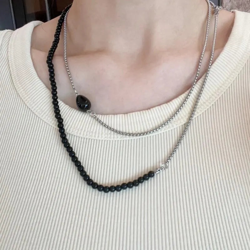 Collana patchwork di perle nere fatta a mano, regalo di Natale o di compleanno.