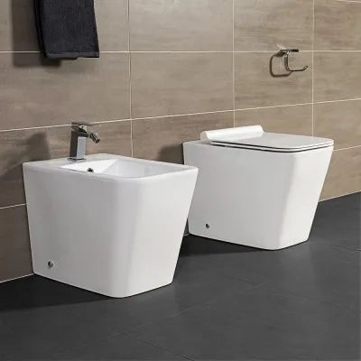 Copriwater originale soft-close per wc sospeso e filomuro Malaga
