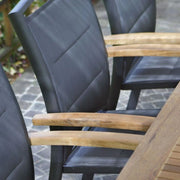 Sedia In Alluminio Amalfi, Con Seduta In Textilene Nero Imbottito E Braccioli Colore: Nero, Materiale: Alluminio