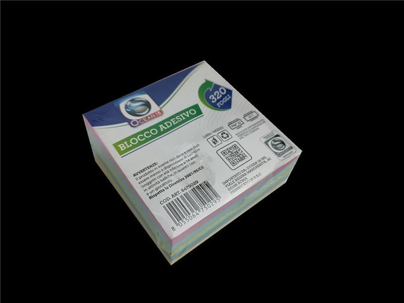 BLOCCO ADESIVO CON 320 FOGLI 7,5 X 7,5 CM