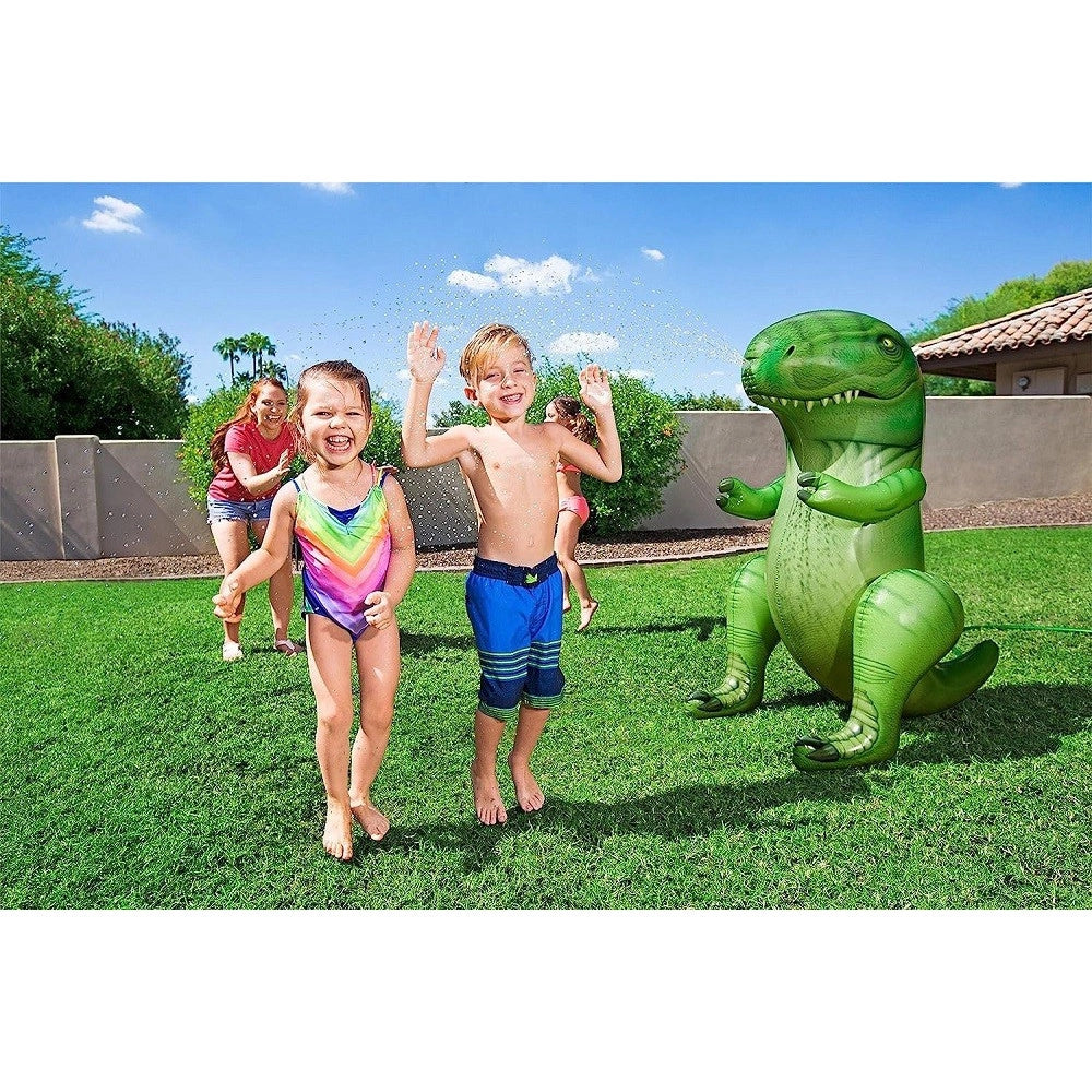 Trade Shop - Gioco Spruzza Acqua A Forma Di Dinosauro 9x75x122cm Bambini 3 Anni Giardino 52294 -