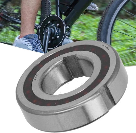 Lager con staffa 30 mm diametro interno - Laggeria unidirezionale - Acciaio GCr15 - Alta capacità di carico - Per macchine tessili - Durezza HRC61-65