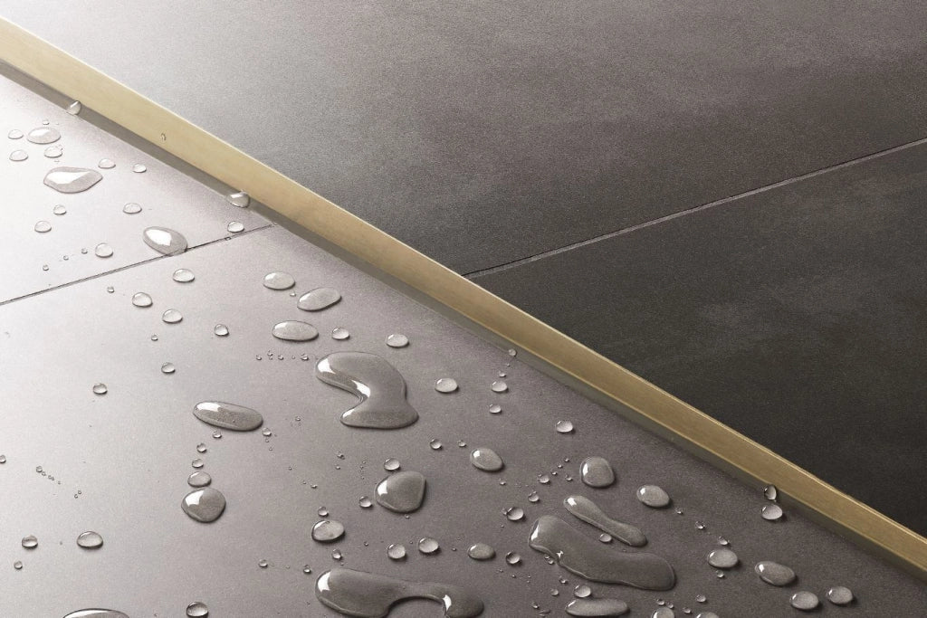 Profilo Doccia Pendenzato 120cm Brush Gold sinistra