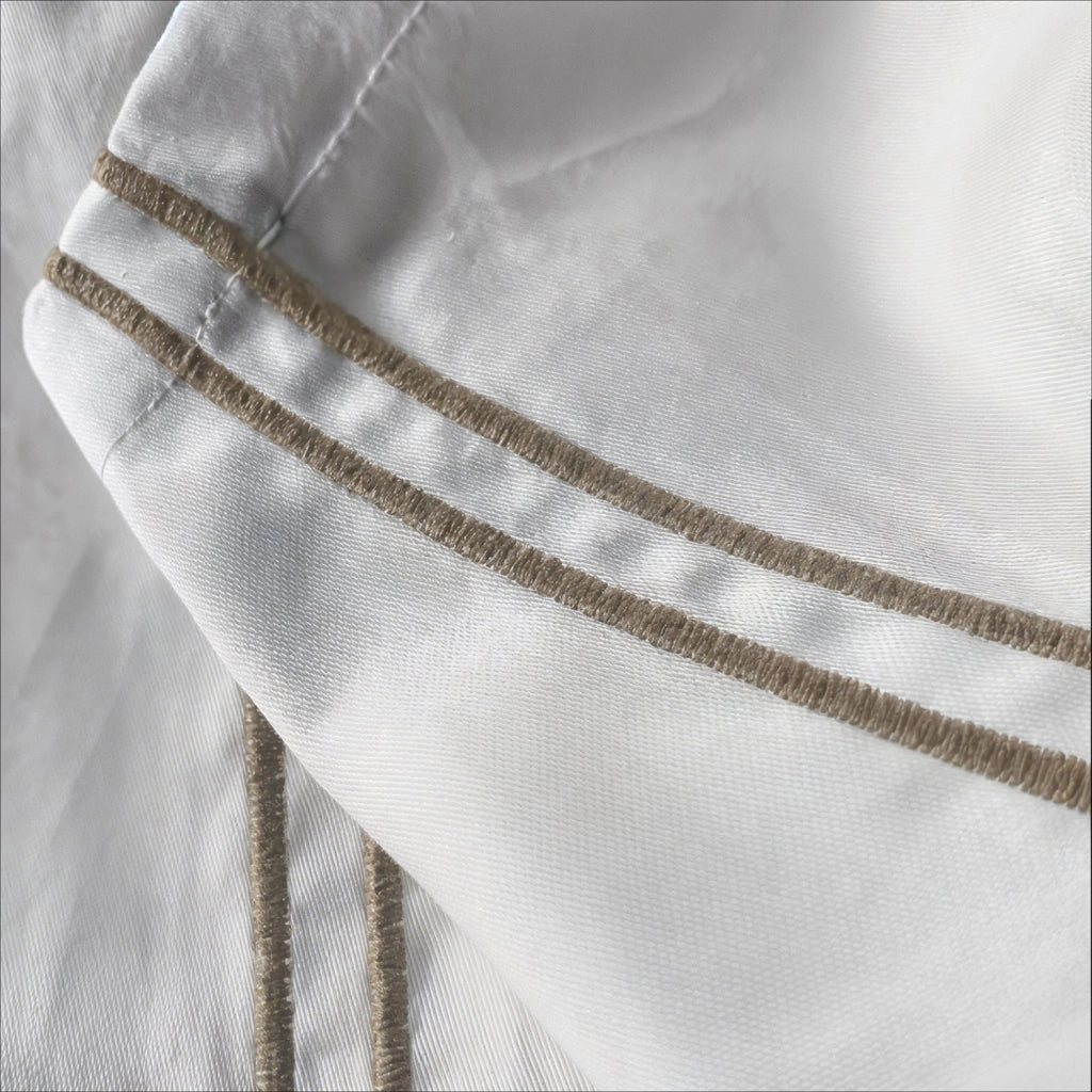 Set Lenzuola Sopra Sotto e Federe Matrimoniale Maxi 180x200 cm Linea Venere in Raso di Cotone Tortora