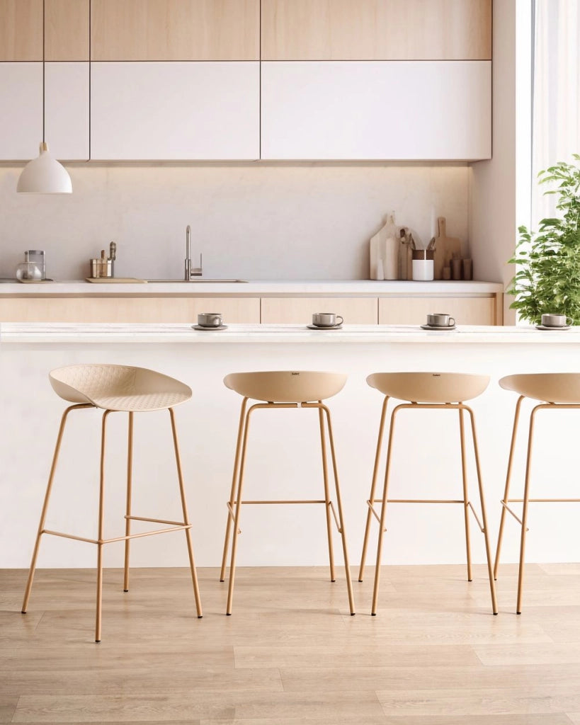 Set di 4 sedie da bar robuste in materiale sintetico e poliestere beige sala da pranzo