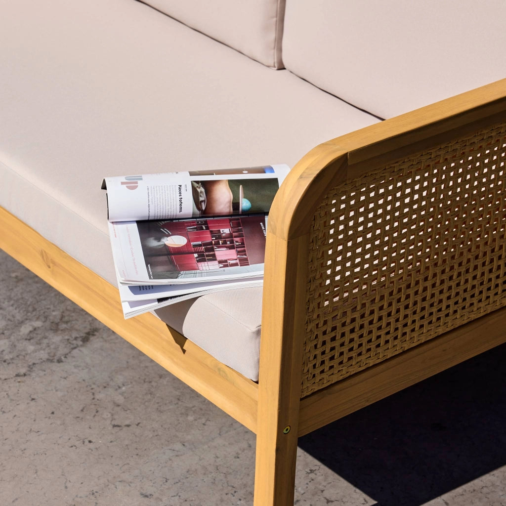 Salotto da giardino in legno di acacia e canna intrecciata, 4 posti,