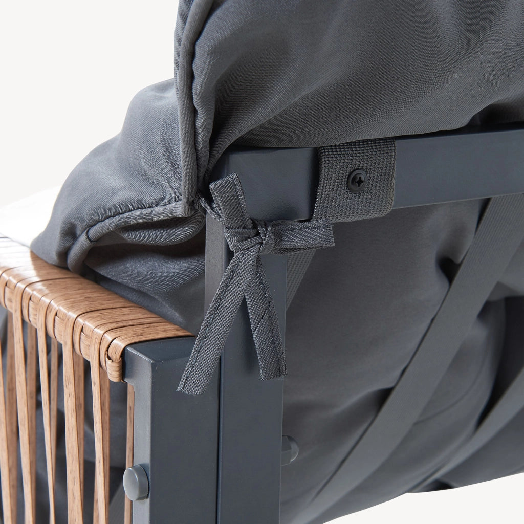 Set Salottino per Esterno Karg Divano Modulare a 3 pezzi e Tavolino con Piano in SPC Rovere Mobili da Giardino - Grigio Scuro / Rattan casa.pro