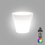 Vaso luminoso moderno di design Ø50 H44 in polimero resistente con LED multicolor con bateria e solare per interno ed esterno - Made in Italy