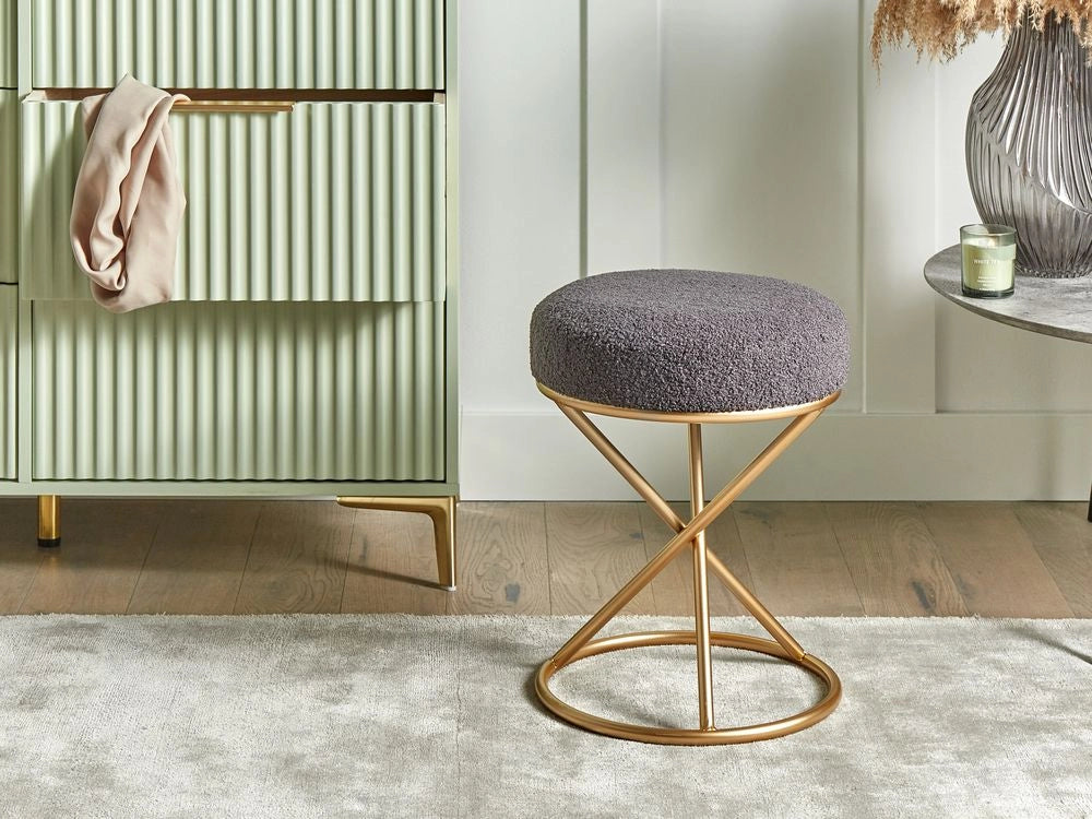 Pouf Boucle grigio con gambe in metallo Camera da letto Soggiorno Accessori per sedersi
