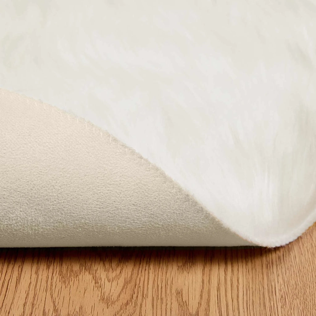 Tappeto in finta TAFALLA Bianco Ø 100 cm Poliestere 42021470