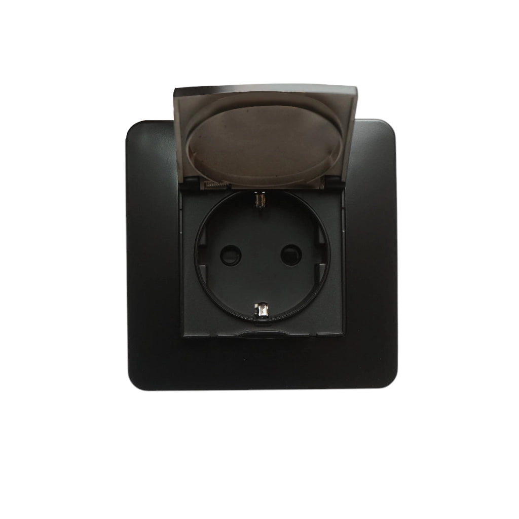 Presa schuko da incasso nera 220V, 16A, PC con coperchio protettivo IP44 80x80mm