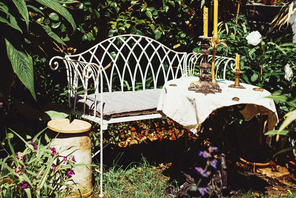 PANCA ANNETTE IN ACCIAIO VERNICIATO A POLVERE BIANCO ANTICO 128 X 40 X H93 CM