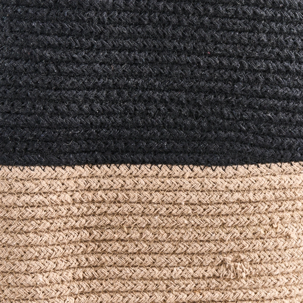 Cestino in tessuto di cotone bianco sporco con accessori per la conservazione del coperchio boho