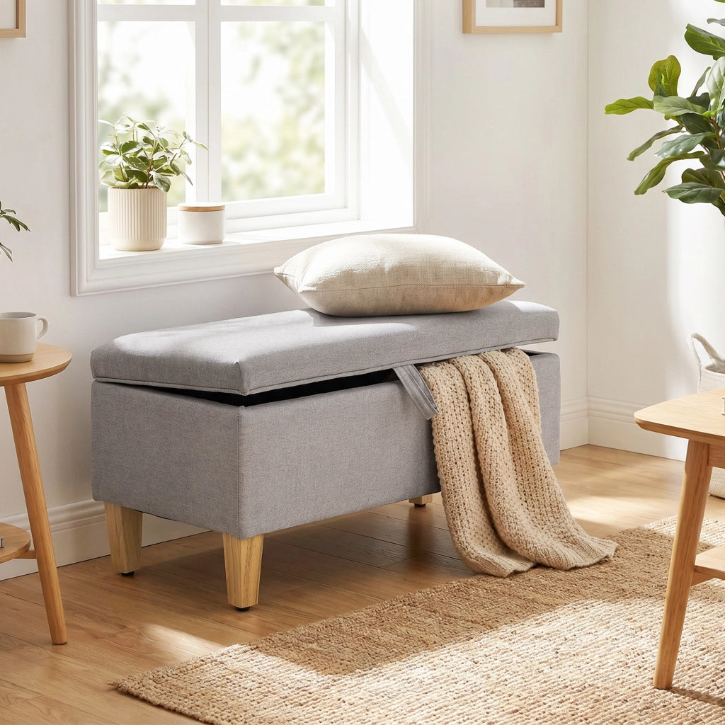 Panca contenitore con seduta imbottita ¨C Xylo ¨C Effetto lino grigio chiaro gambe legno