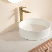 Lavabo tondo in ceramica, diametro 36 cm, bianco. Senza rubinetto e senza mobiletto.