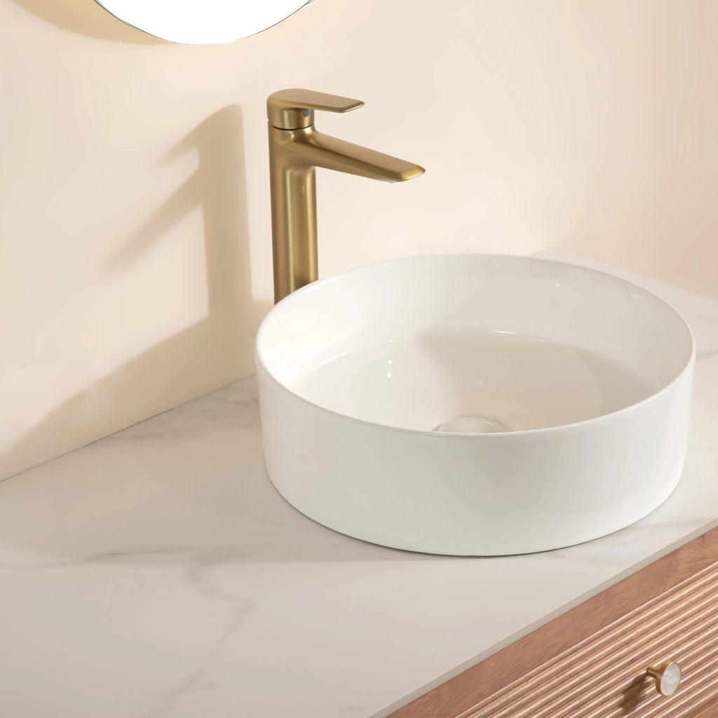 Lavabo tondo in ceramica, diametro 36 cm, bianco. Senza rubinetto e senza mobiletto.